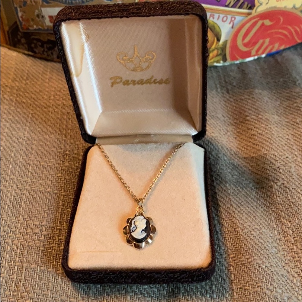 Vintage Cameo Silhouette Necklace